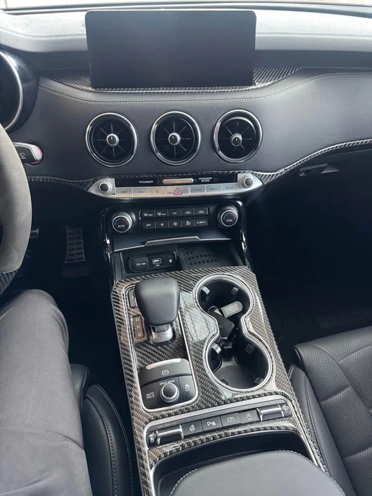 2023 Kia Stinger GT - Image 18 of 18