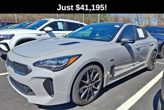 2023 Kia Stinger GT2