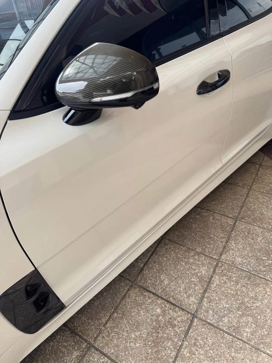 2023 Kia Stinger GT - Image 11 of 18