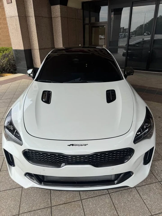 2023 Kia Stinger GT - Image 6 of 18