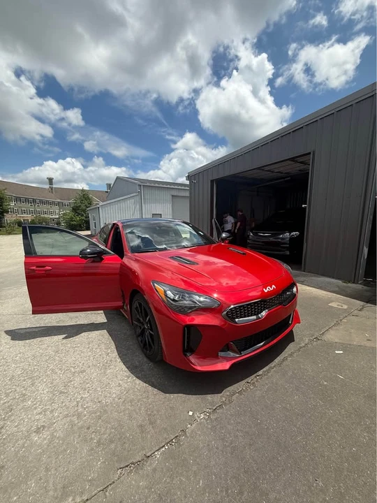 2023 Kia Stinger GT - Image 2 of 6