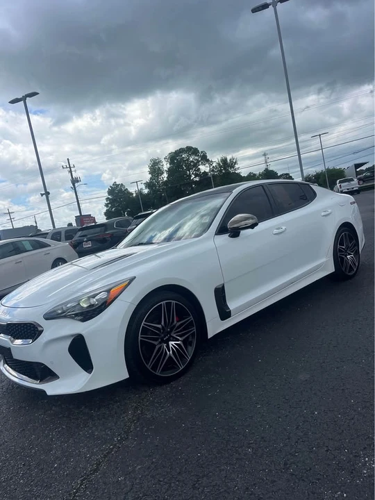 2023 Kia Stinger GT - Image 5 of 15