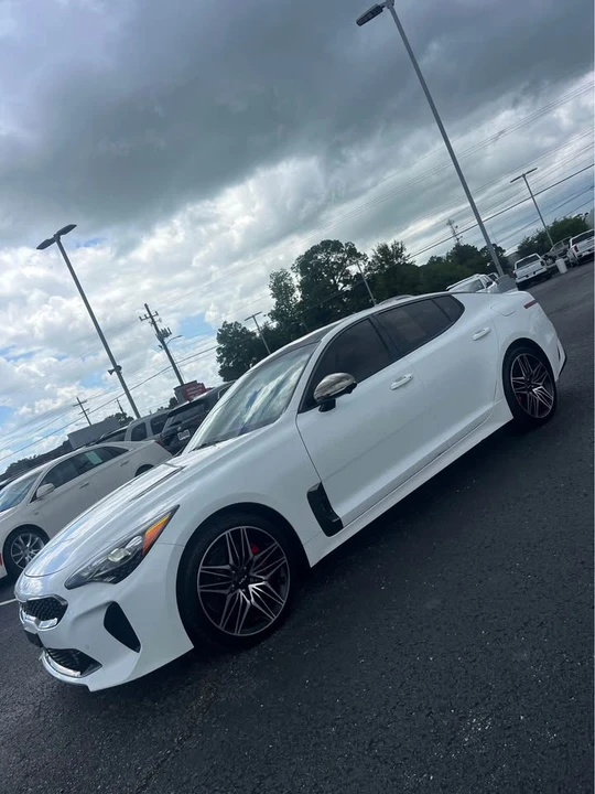 2023 Kia Stinger GT - Image 4 of 15