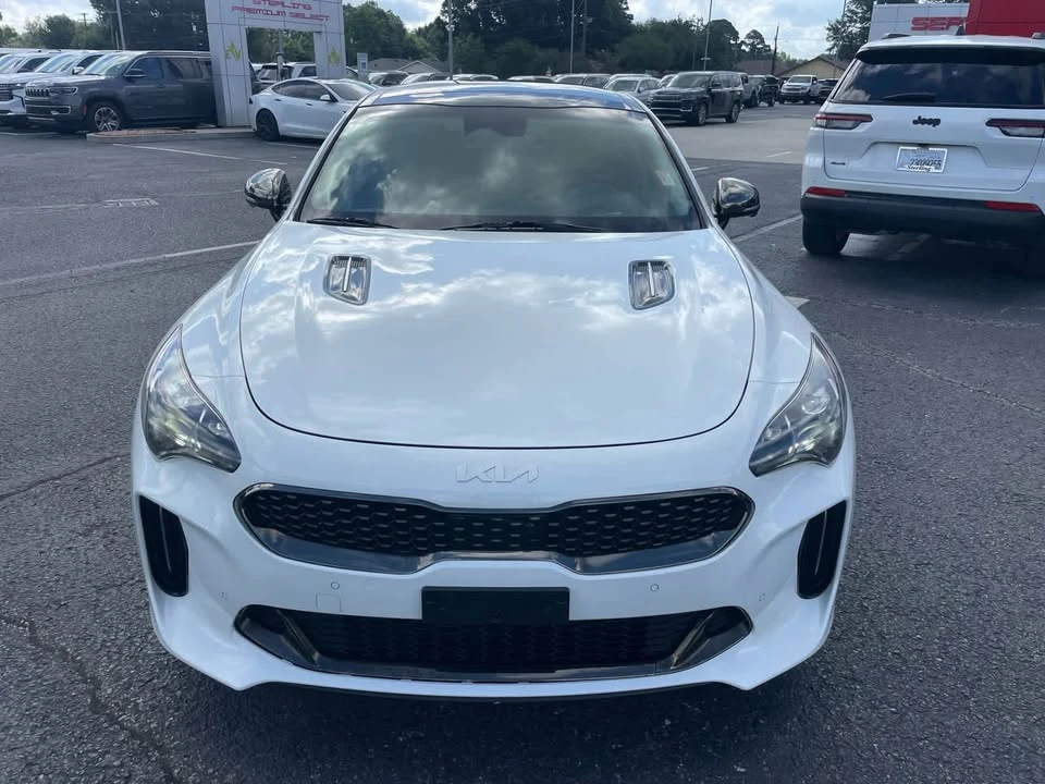 2023 Kia Stinger GT - Image 2 of 11