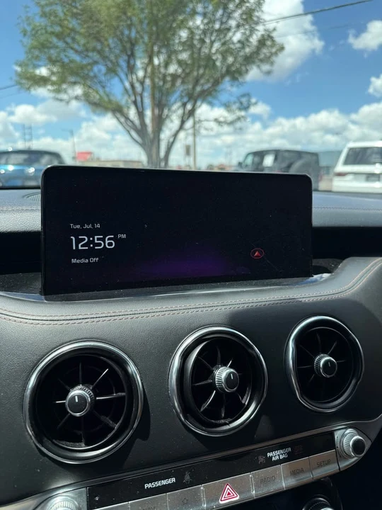 2023 Kia Stinger GT - Image 13 of 14