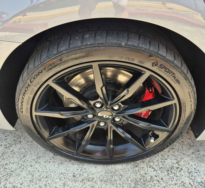 2023 Kia Stinger GT - Image 9 of 20