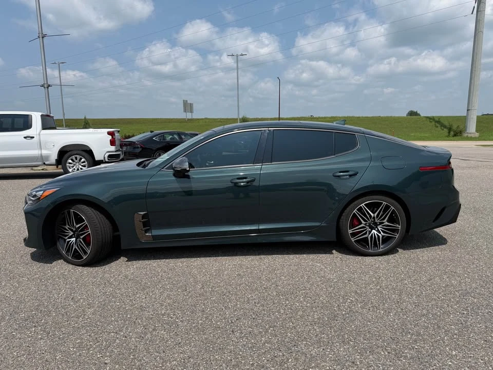 2023 Kia Stinger GT - Image 2 of 16