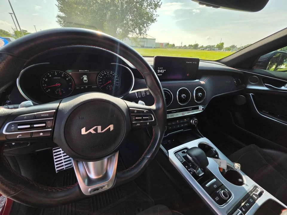 2023 Kia Stinger GT - Image 19 of 20