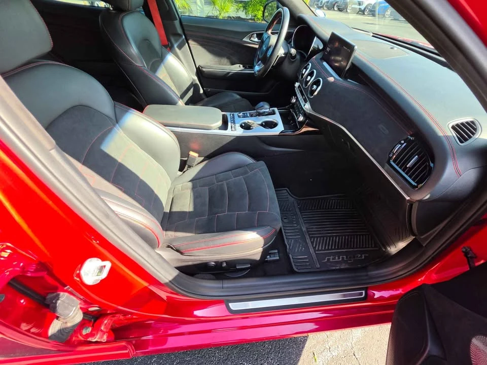 2023 Kia Stinger GT - Image 14 of 20