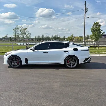 2023 Kia Stinger GT2