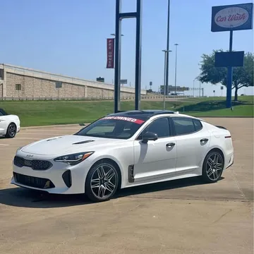 2023 Kia Stinger GT2