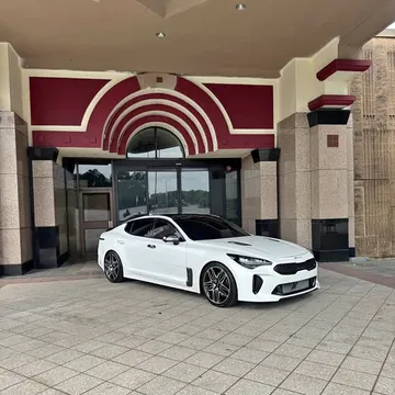 2023 Kia Stinger GT2