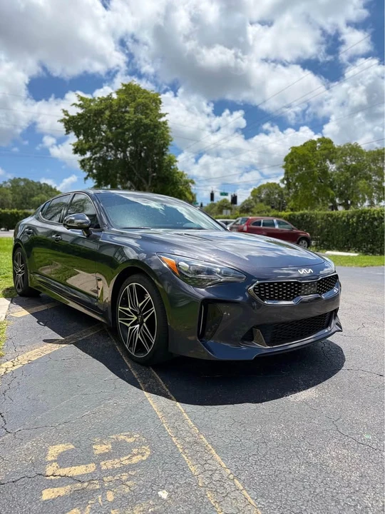 2023 Kia Stinger - Image 3 of 14