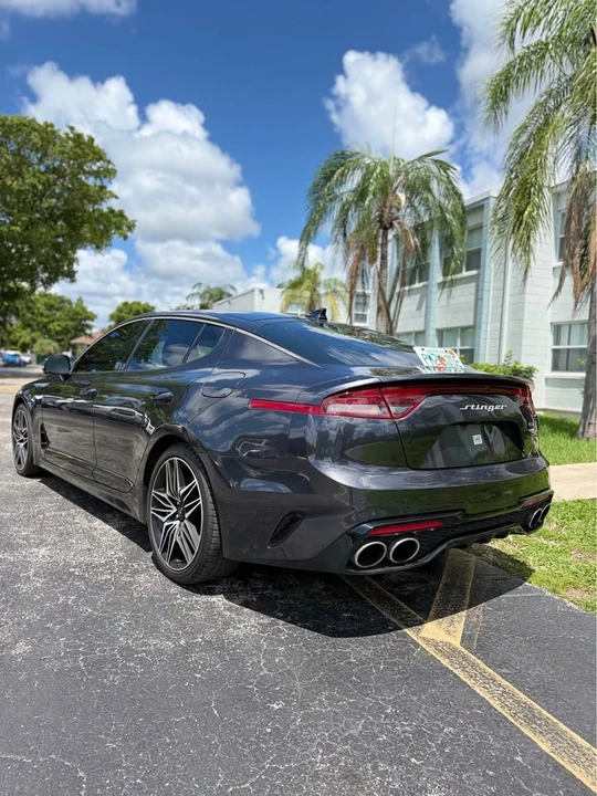 2023 Kia Stinger - Image 4 of 14