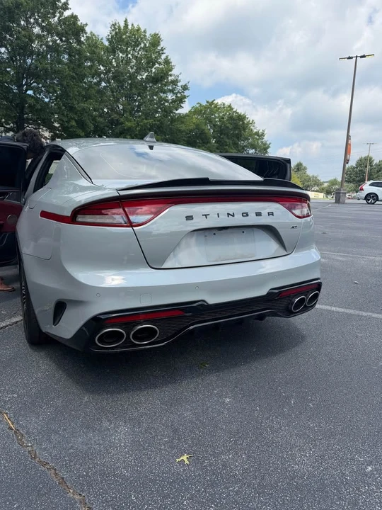 2023 Kia Stinger GT - Image 2 of 13