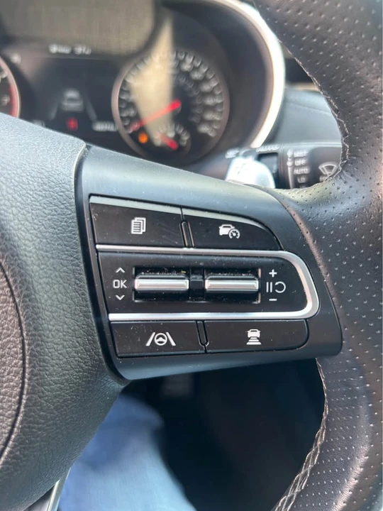 2023 Kia Stinger GT - Image 5 of 18