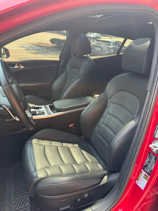 2023 Kia Stinger GT - Image 9 of 19