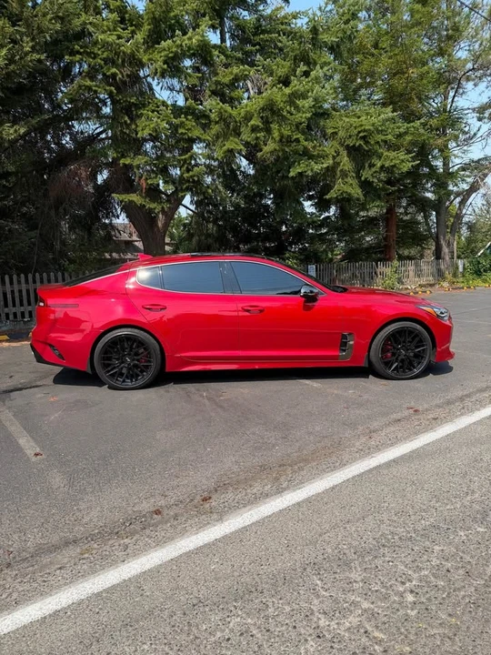 2023 Kia Stinger GT - Image 8 of 19