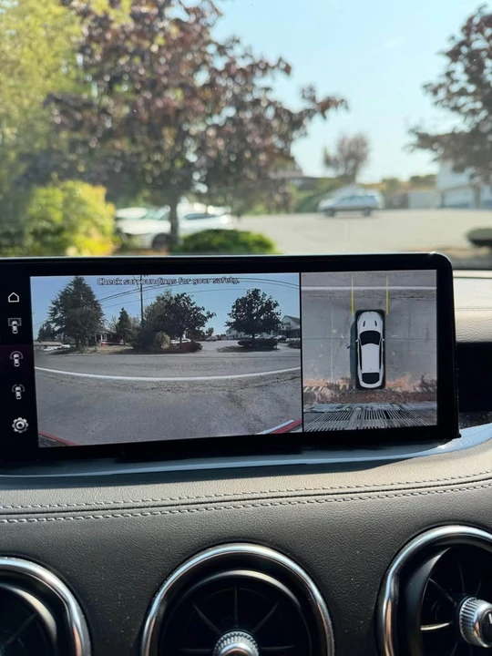 2023 Kia Stinger GT - Image 17 of 19