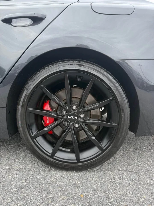 2023 Kia Stinger GT - Image 5 of 11