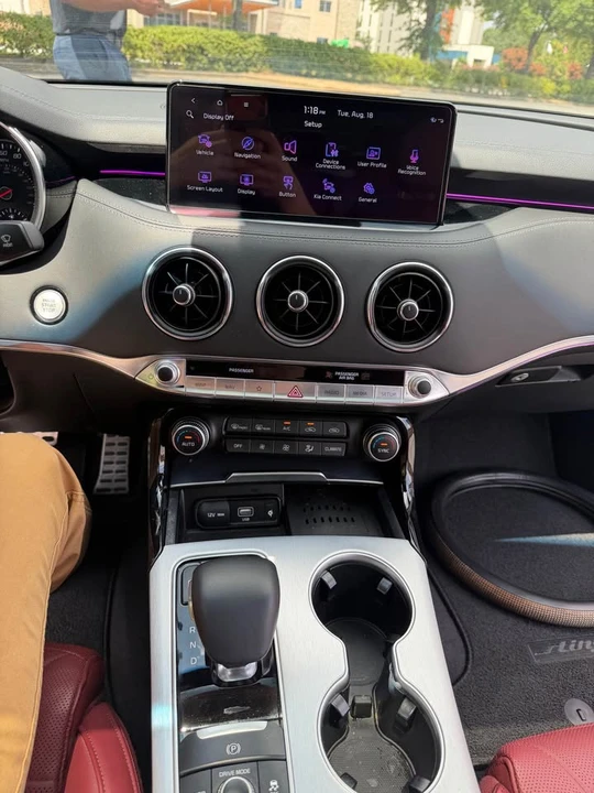 2023 Kia Stinger GT - Image 7 of 13