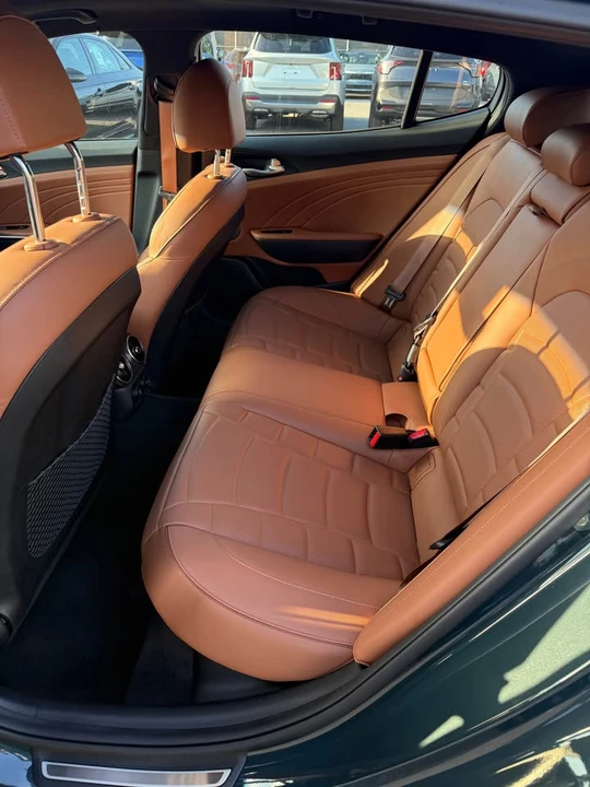 2023 Kia Stinger GT - Image 5 of 7