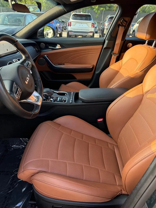 2023 Kia Stinger GT - Image 4 of 7