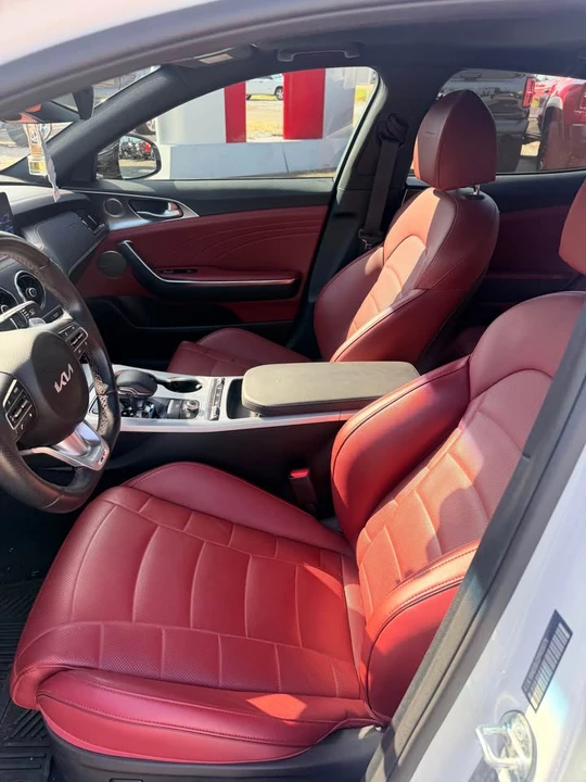 2023 Kia Stinger GT - Image 5 of 13
