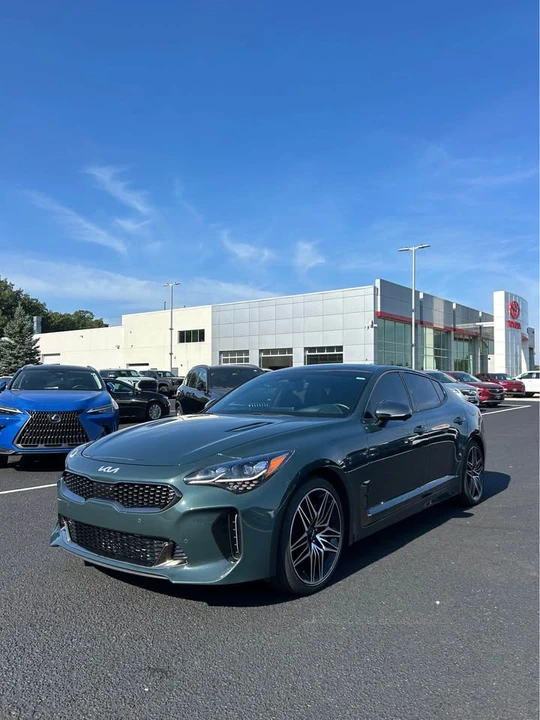 2023 Kia Stinger GT - Image 3 of 18