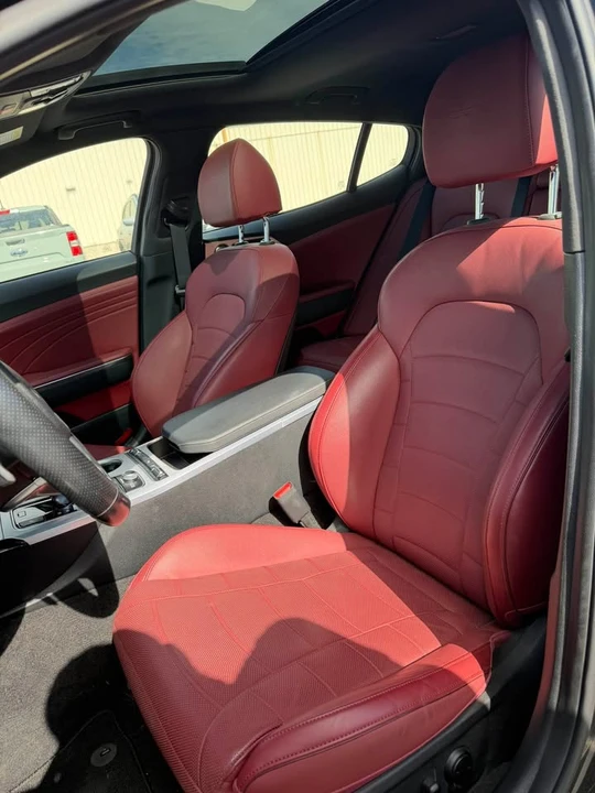 2023 Kia Stinger GT - Image 11 of 14
