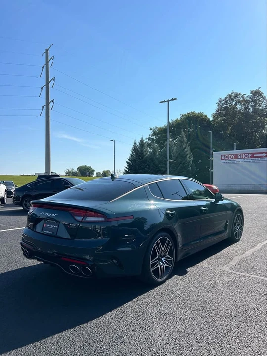 2023 Kia Stinger GT - Image 8 of 18