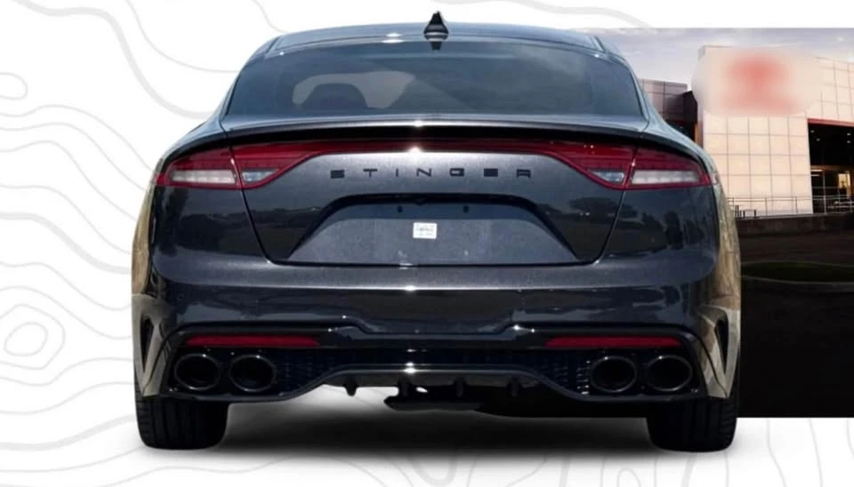 2023 Kia Stinger - Image 4 of 14
