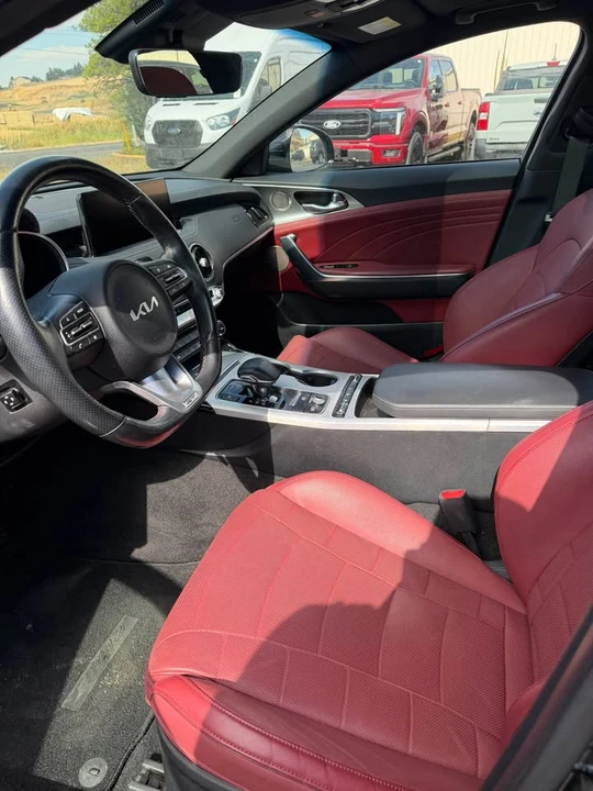 2023 Kia Stinger GT - Image 12 of 14