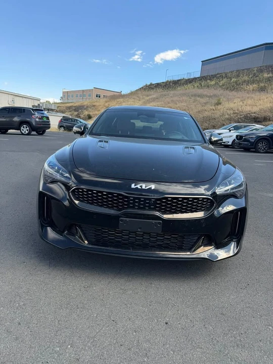 2023 Kia Stinger GT - Image 2 of 14