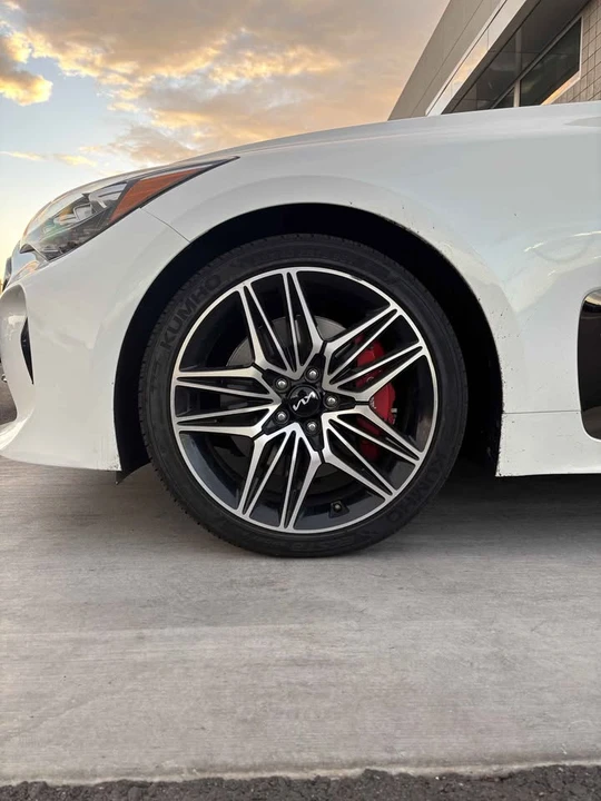2023 Kia Stinger GT - Image 3 of 5