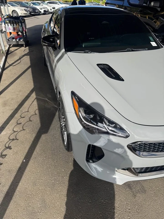 2023 Kia Stinger GT - Image 2 of 8