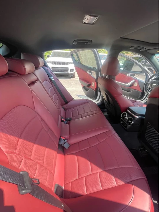 2023 Kia Stinger GT - Image 3 of 4
