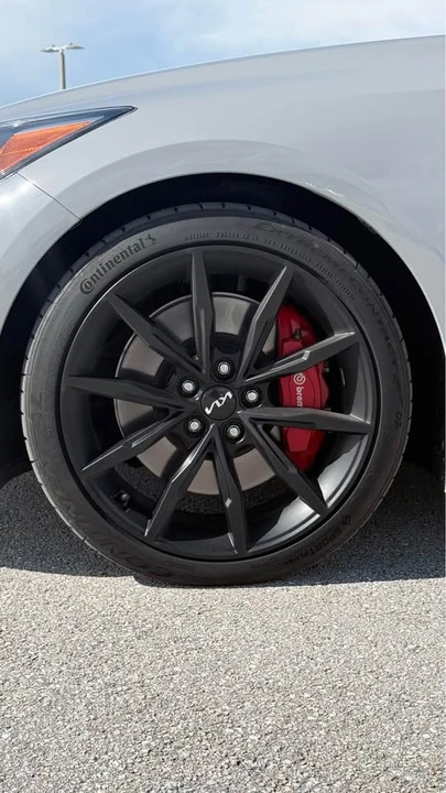 2023 Kia Stinger GT - Image 3 of 9