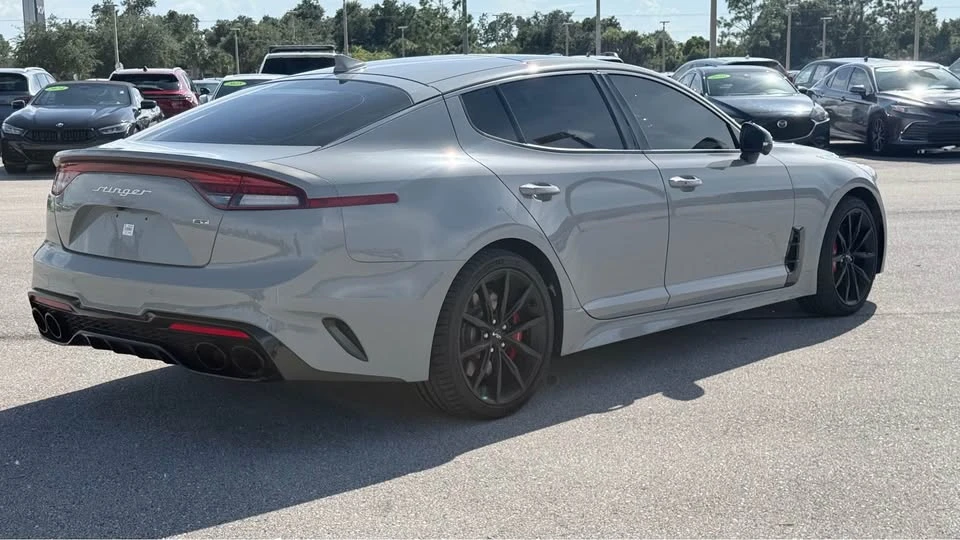 2023 Kia Stinger GT - Image 6 of 9