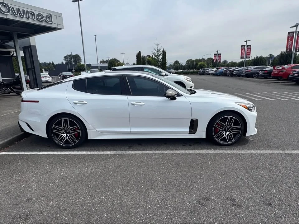 2023 Kia Stinger GT - Image 4 of 12