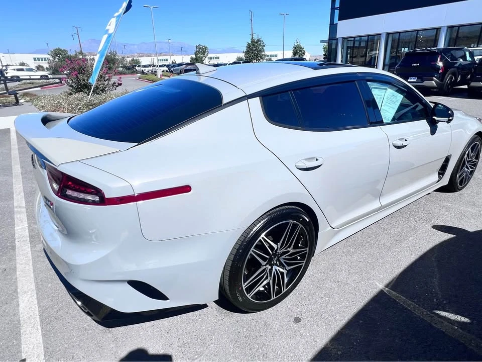 2023 Kia Stinger GT - Image 7 of 12