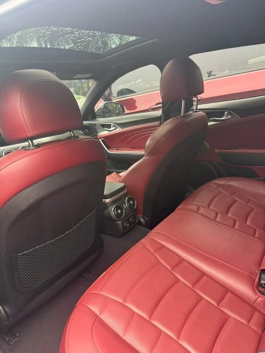2023 Kia Stinger GT - Image 14 of 20
