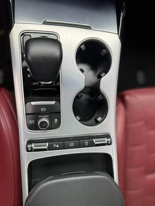 2023 Kia Stinger GT - Image 15 of 20