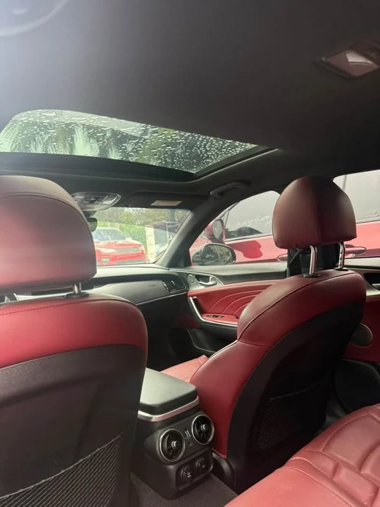 2023 Kia Stinger GT - Image 12 of 20