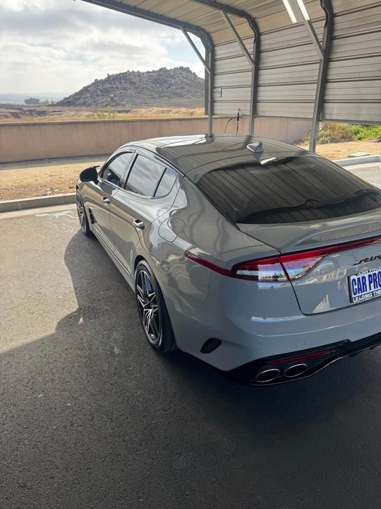2023 Kia Stinger GT - Image 7 of 8