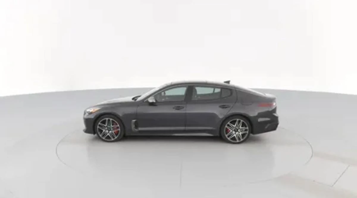 2023 Kia Stinger GT - Image 4 of 24
