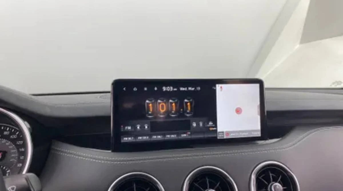 2023 Kia Stinger GT - Image 20 of 24