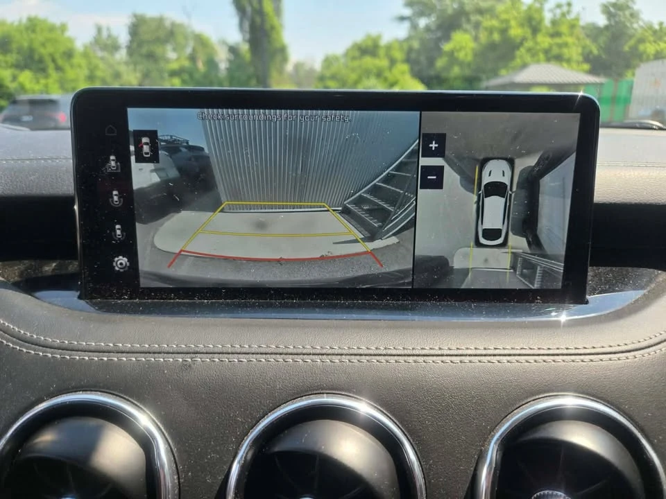 2023 Kia Stinger GT - Image 16 of 20