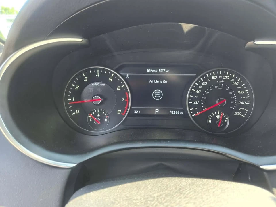 2023 Kia Stinger GT - Image 9 of 20