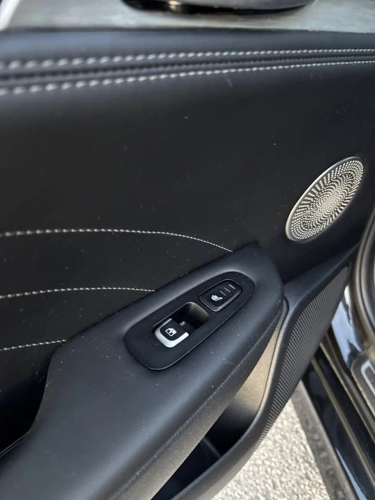 2023 Kia Stinger GT - Image 13 of 20